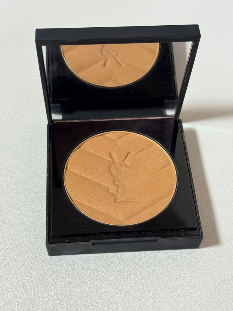 YSL オールアワーズハイパーブロンザー 02