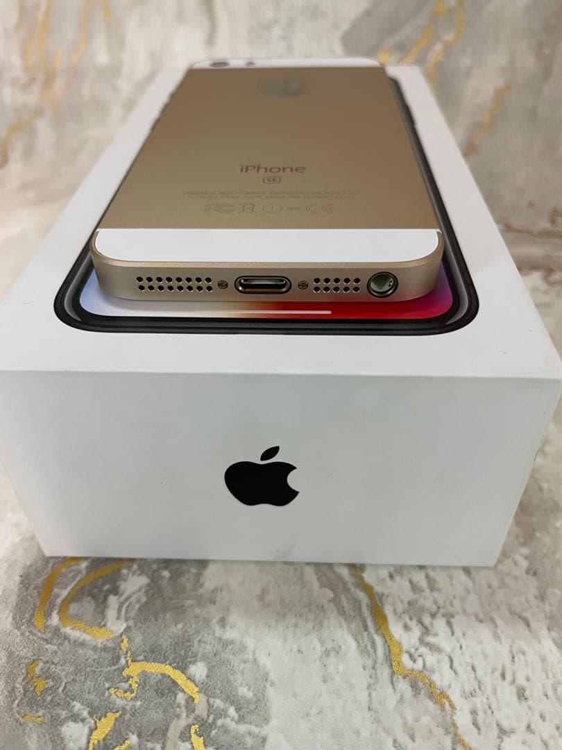 【極美品】iPhone SE 16GB ゴールド バッテリー93%