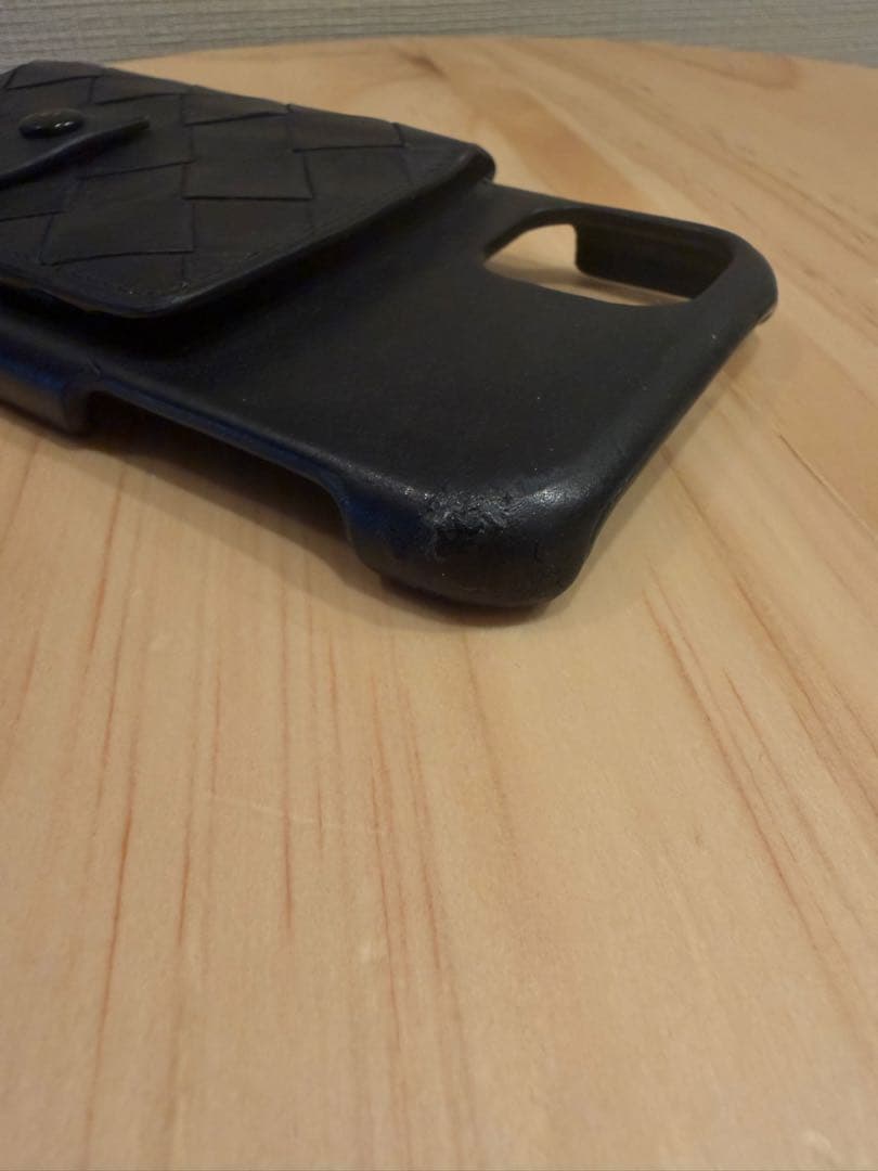 Bottega Veneta カードケース付iphone11ケース　レザー