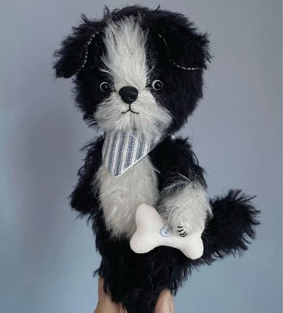 骨が大好きなワンワン アーティストベア ぬいぐるみ 海外作家様 犬 テディベア