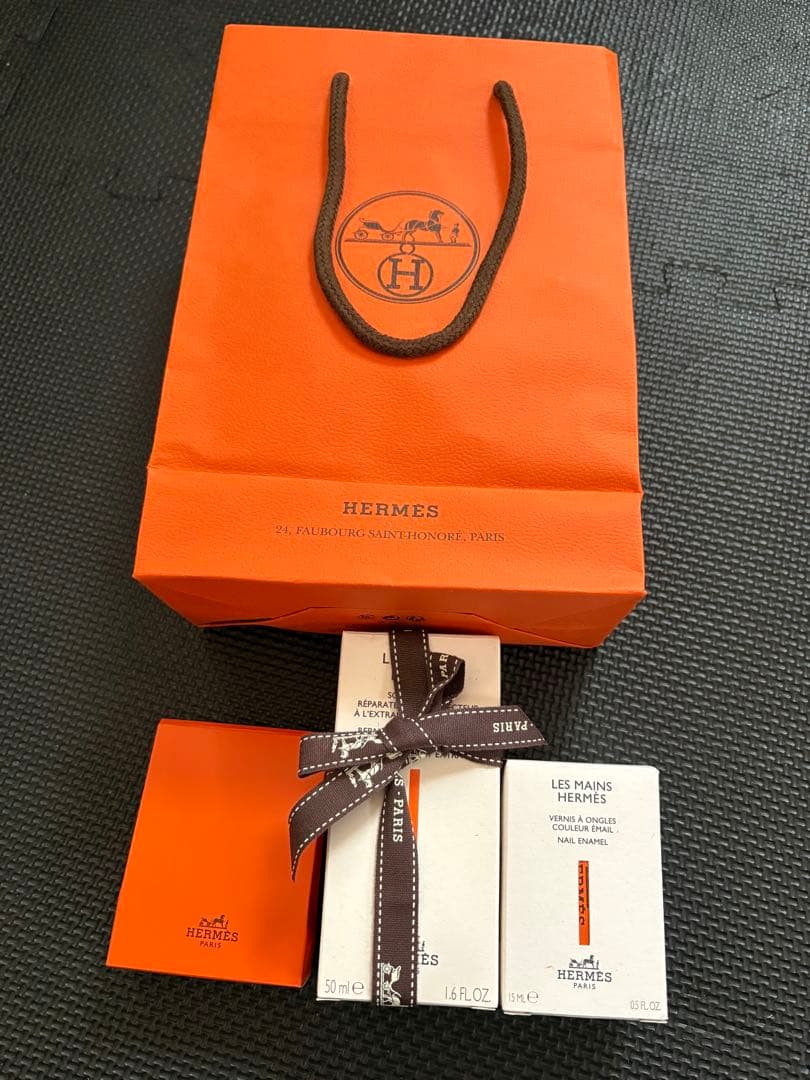 新品未使用❣️エルメス　ハンドクリームとマニキュア
