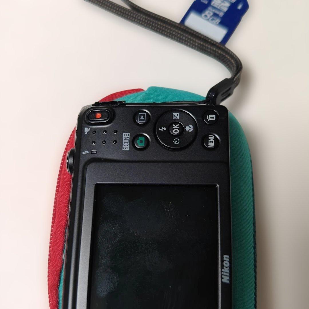 t*a様 Nikon COOLPIX コンパクトデジタルカメラS3700美品です