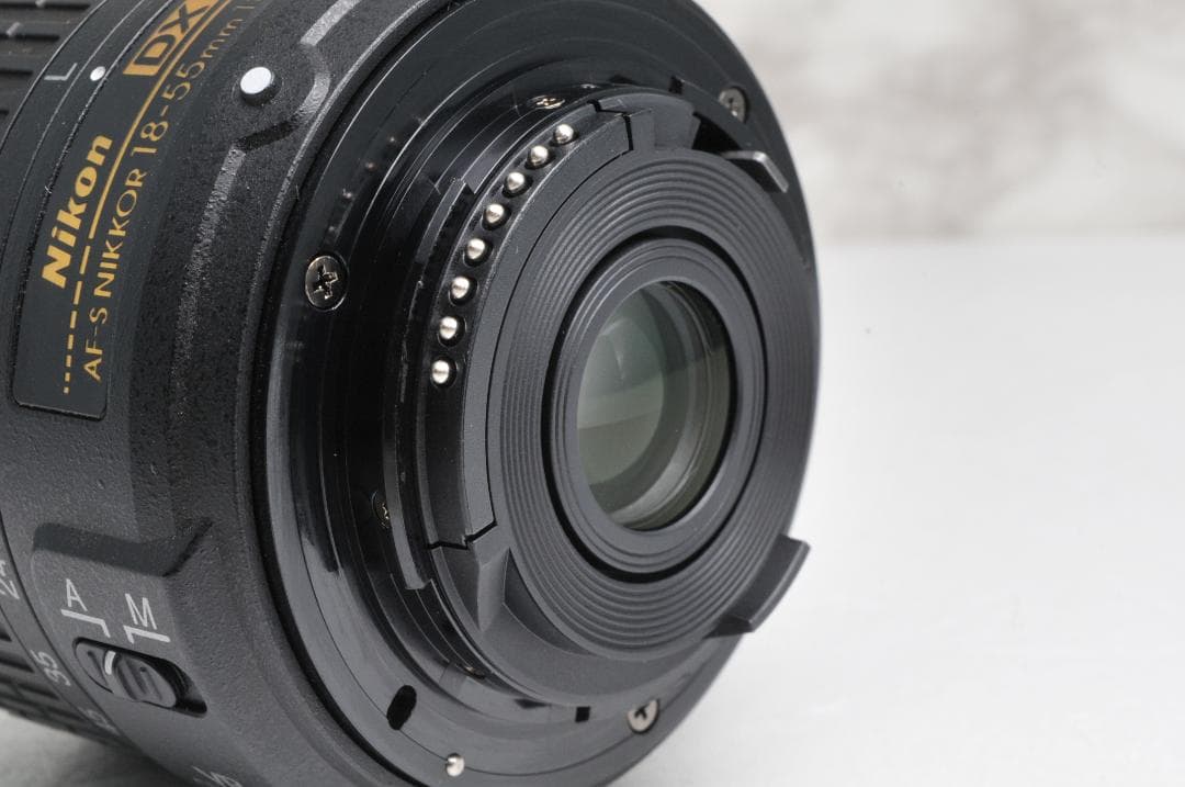 美品 ショット数新品級❣️Nikon D3300⭐️スマホ転送 高画質 動画