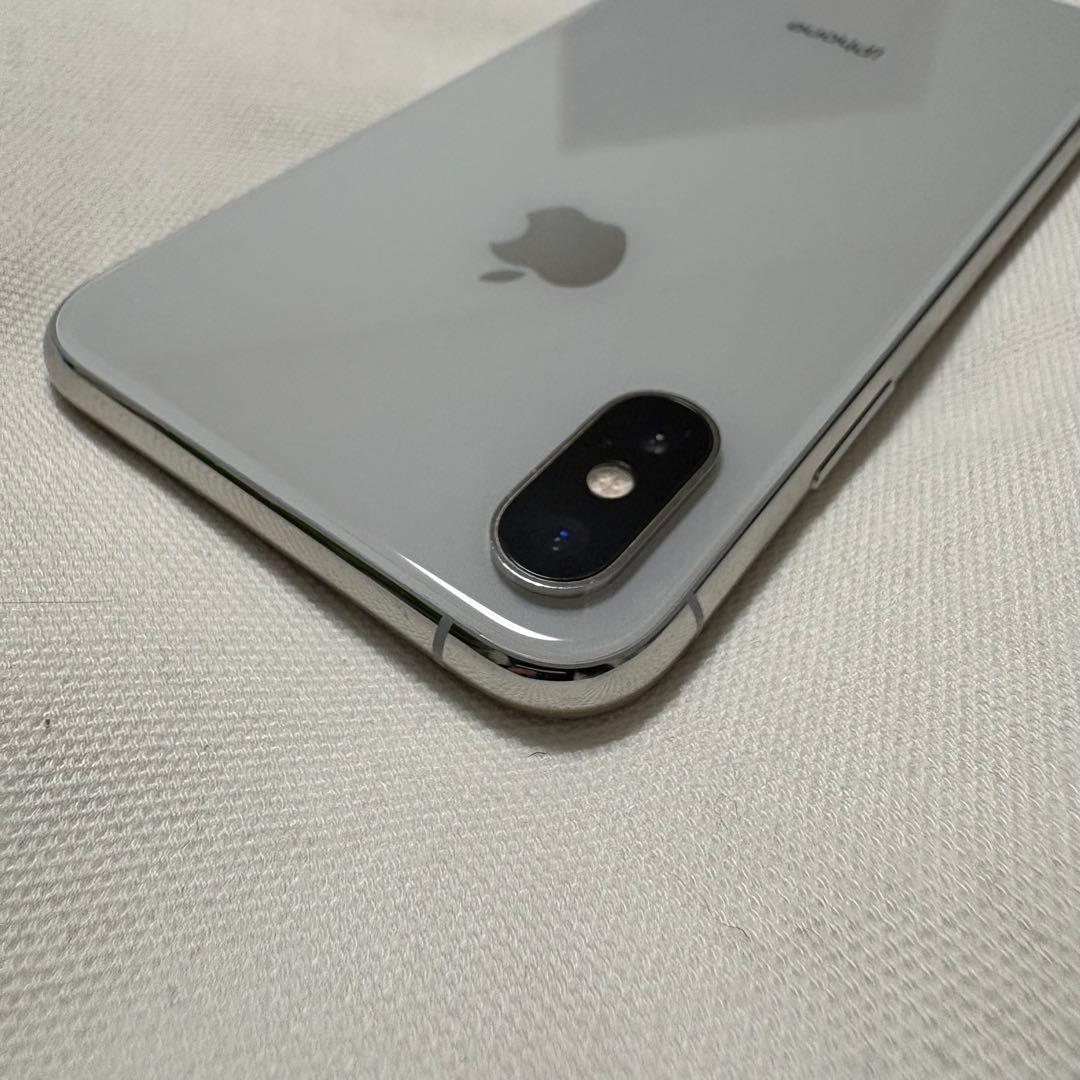 iPhoneXS 64GB シルバー SIMフリー
