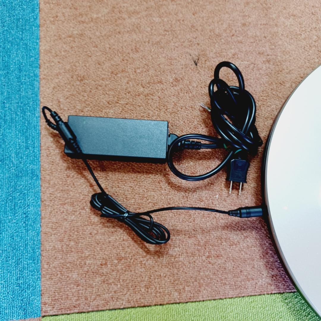 BA-0395　Adget　Alternative　32インチ　ディスプレイ