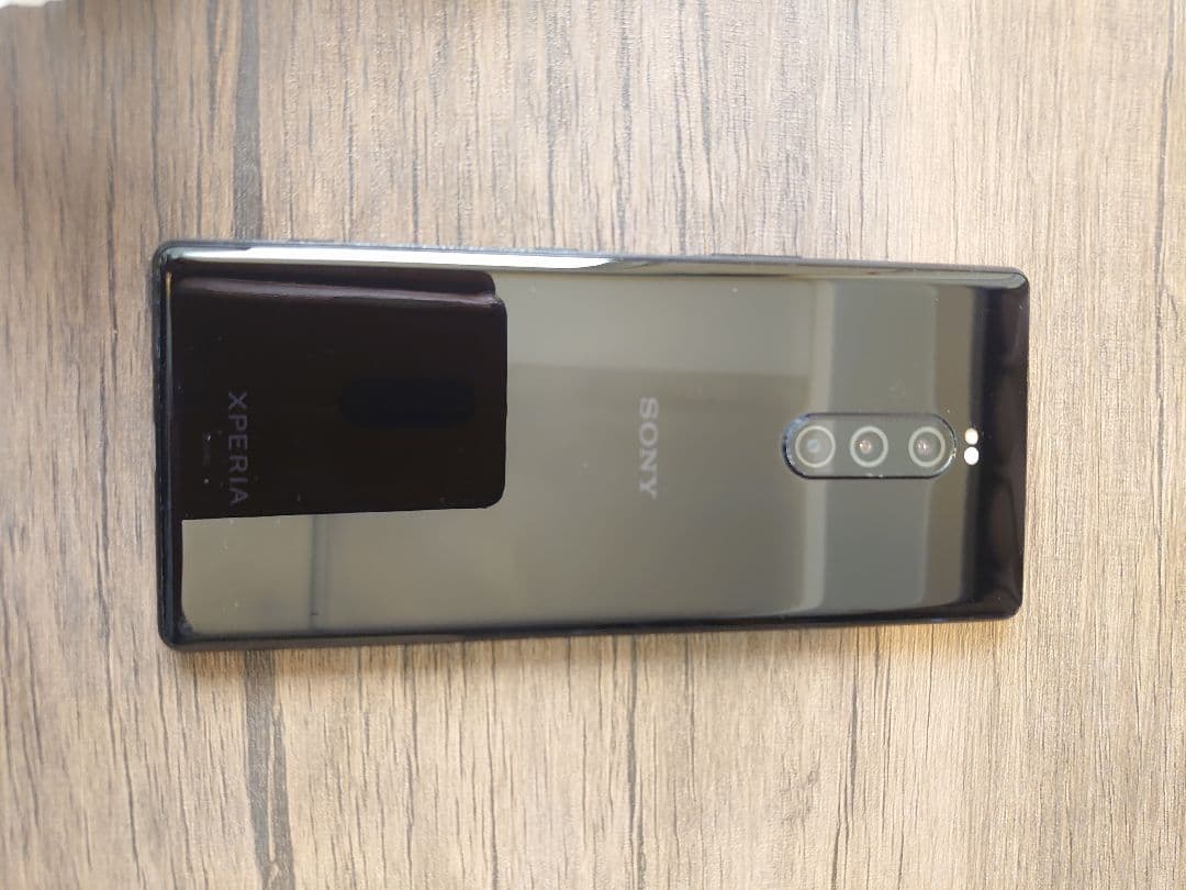 SONY Xperia1 au　SIMフリー　SOV40