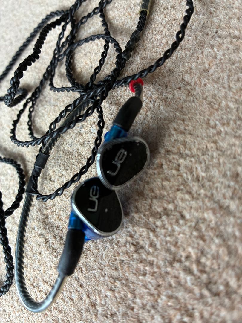 イヤホン Ultimate Ears ue900s