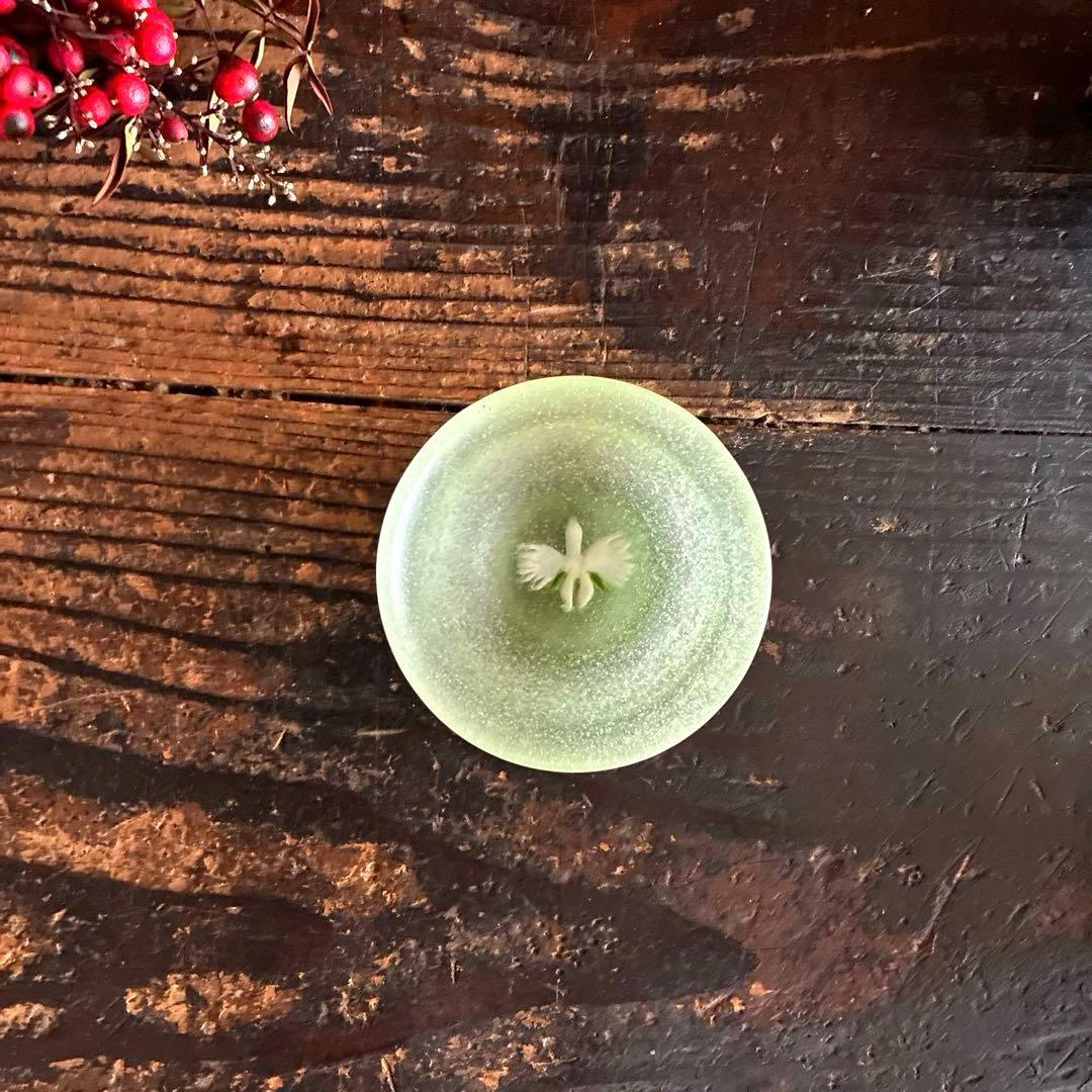 骨董　作家物　パート.ド.ヴェール　鷺草モチーフ　若草色　酒器　盃　猪口