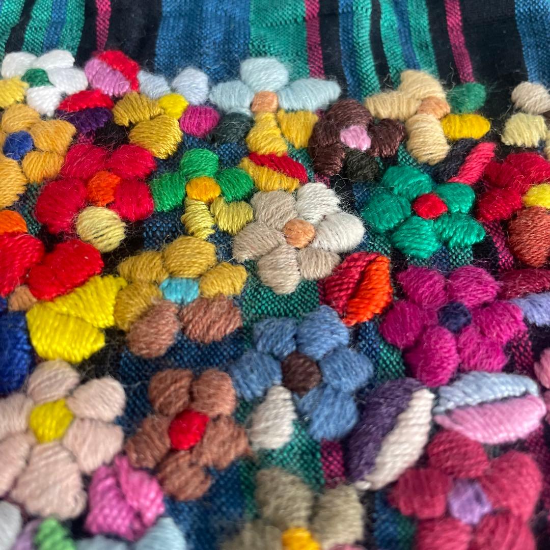 【 La Renaissance 】会津木綿 咲き誇る小花 仏愛刺繍 聖遺物