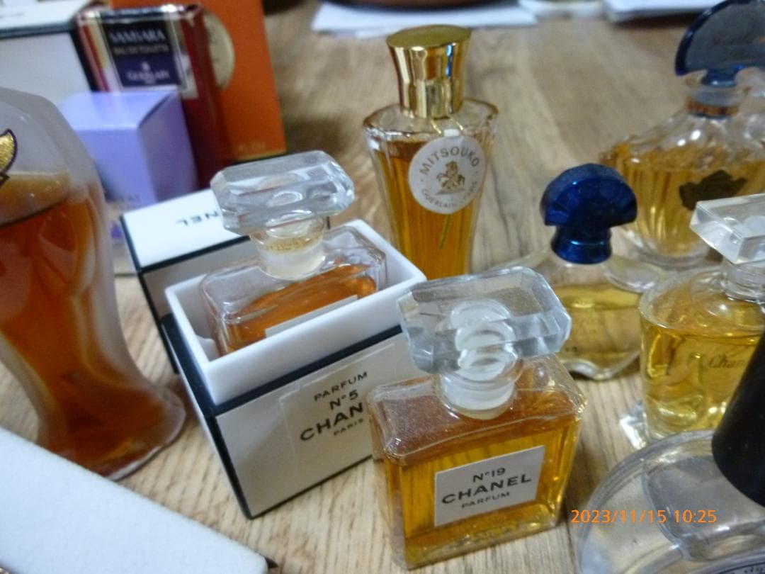 ミニチュア香水コレクション（セット）