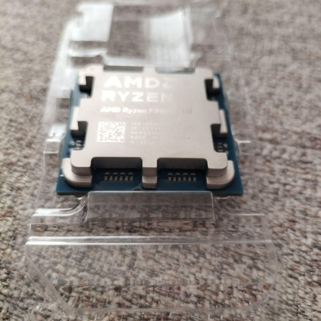 マ*ス様 AMD Ryzen 7 9800X3D CPU 本体　美品