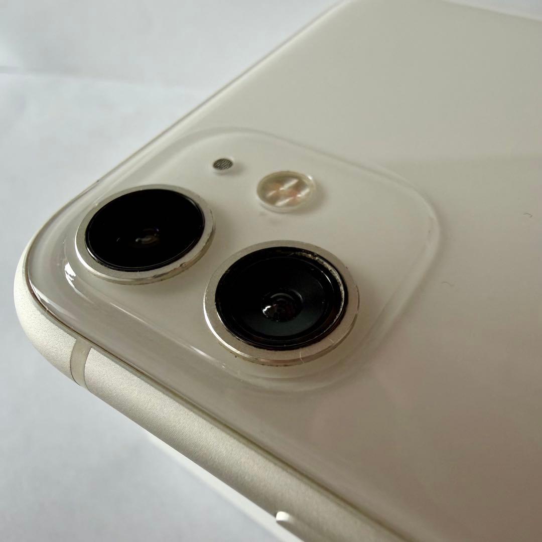 Apple iPhone11 128GB ホワイト 美品
