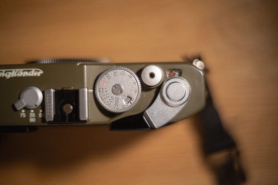 VoigtlanderフォクトレンダーBESSA R2 オリーブ