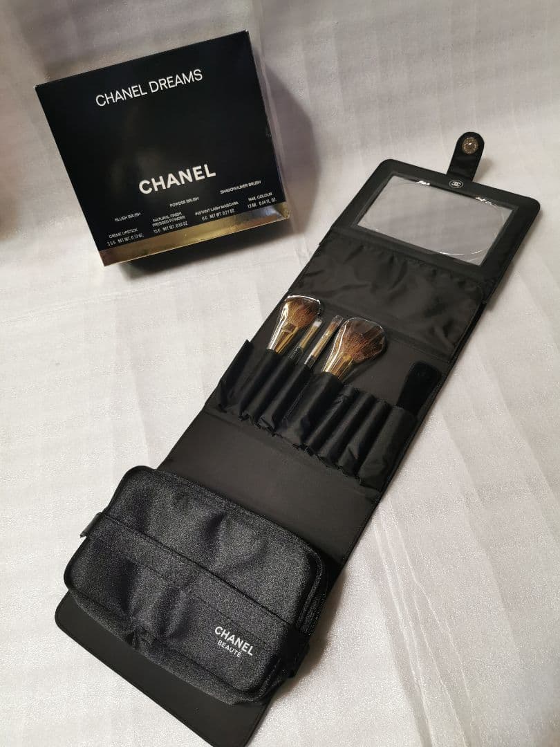 ■シャネル■Dream✨ドリーム■未使用品■メイクポーチ✨ブラシ✨おまけ多数