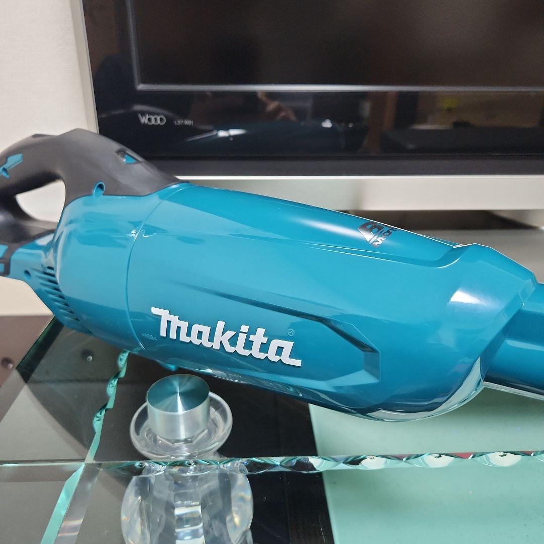 マキタ掃除機　CL281FD18v/本体のみ