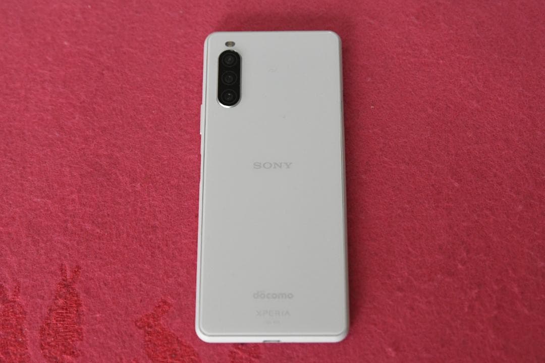 SONY Xperia 10 II ホワイト 本体