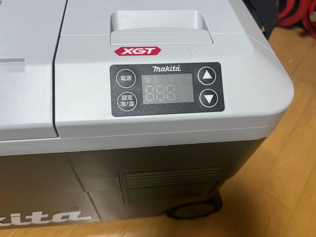 Makita マキタ 充電式保冷温庫 CW001GZ0 オリーブ
