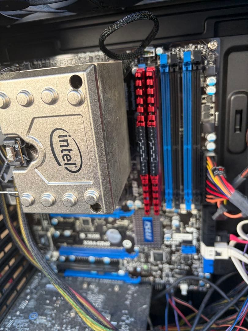 CORSAIR VENGEANCE 8GB 6セットメモリ 2133MHz