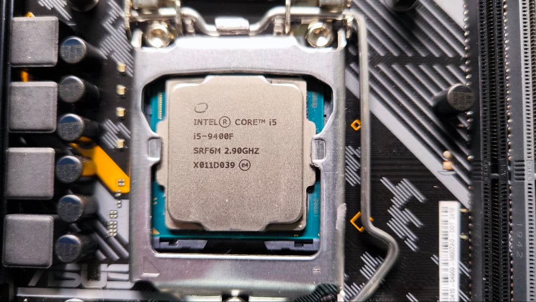 i5-9400F+GAMMAXクーラー付き※B360Mマザーおまけ付