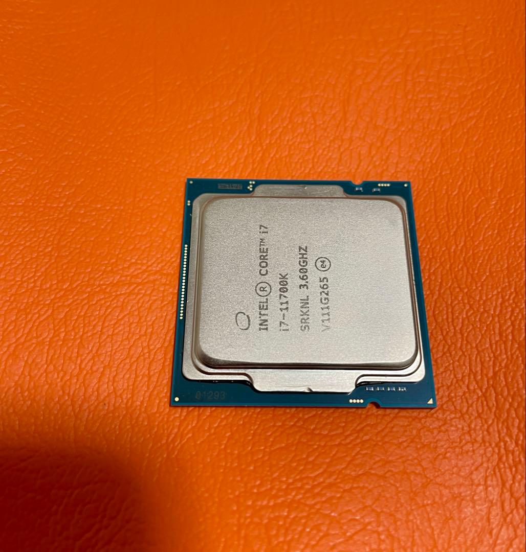 Intel i7-11700K / 8コア16スレッド / 5.0GHz