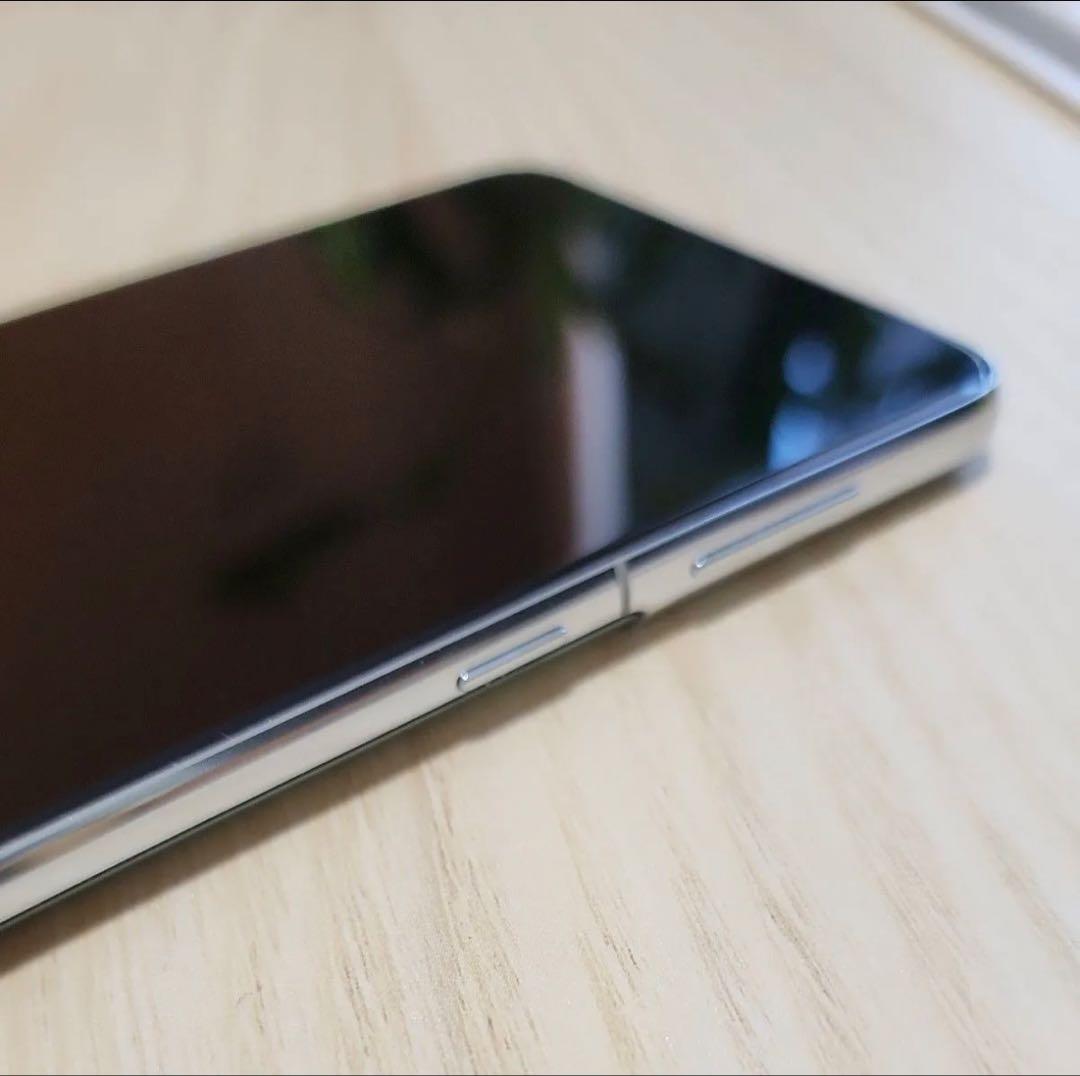 GalaxyS21+5G SCG10 au　SIMロック解除済み 訳あり