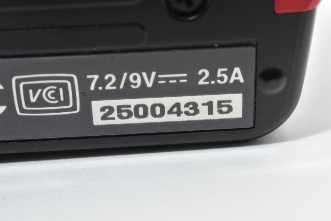 ニコン 1 J1 ミラーレスデジタルカメラボディ レッド Nikon