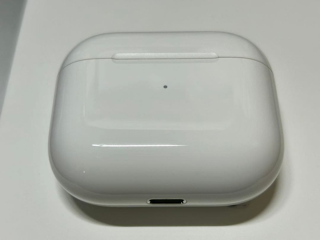 AirPods 第３世代 MME73J/A MagSafe付き充電ケース