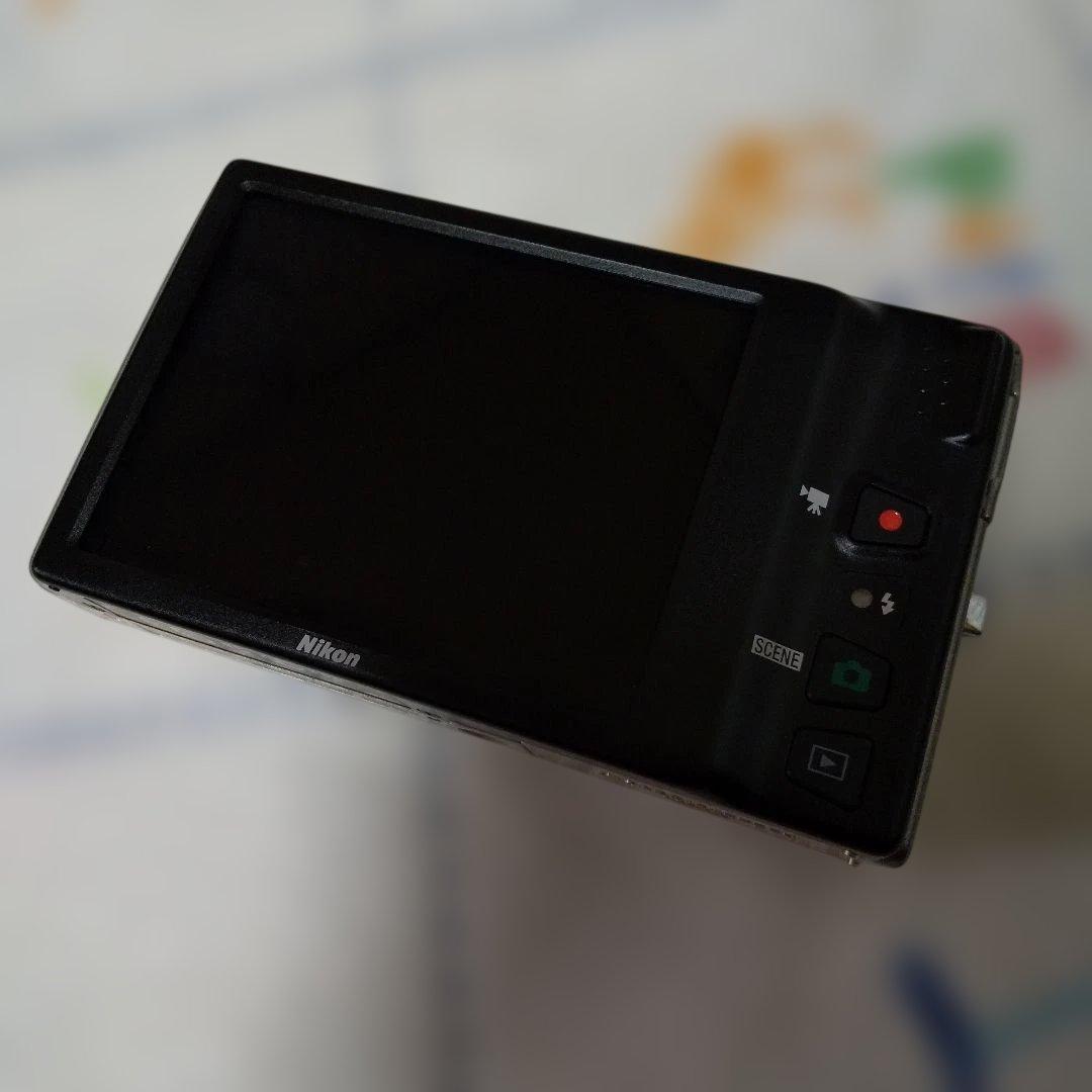 Nikon COOLPIX S6100 デジカメニコン