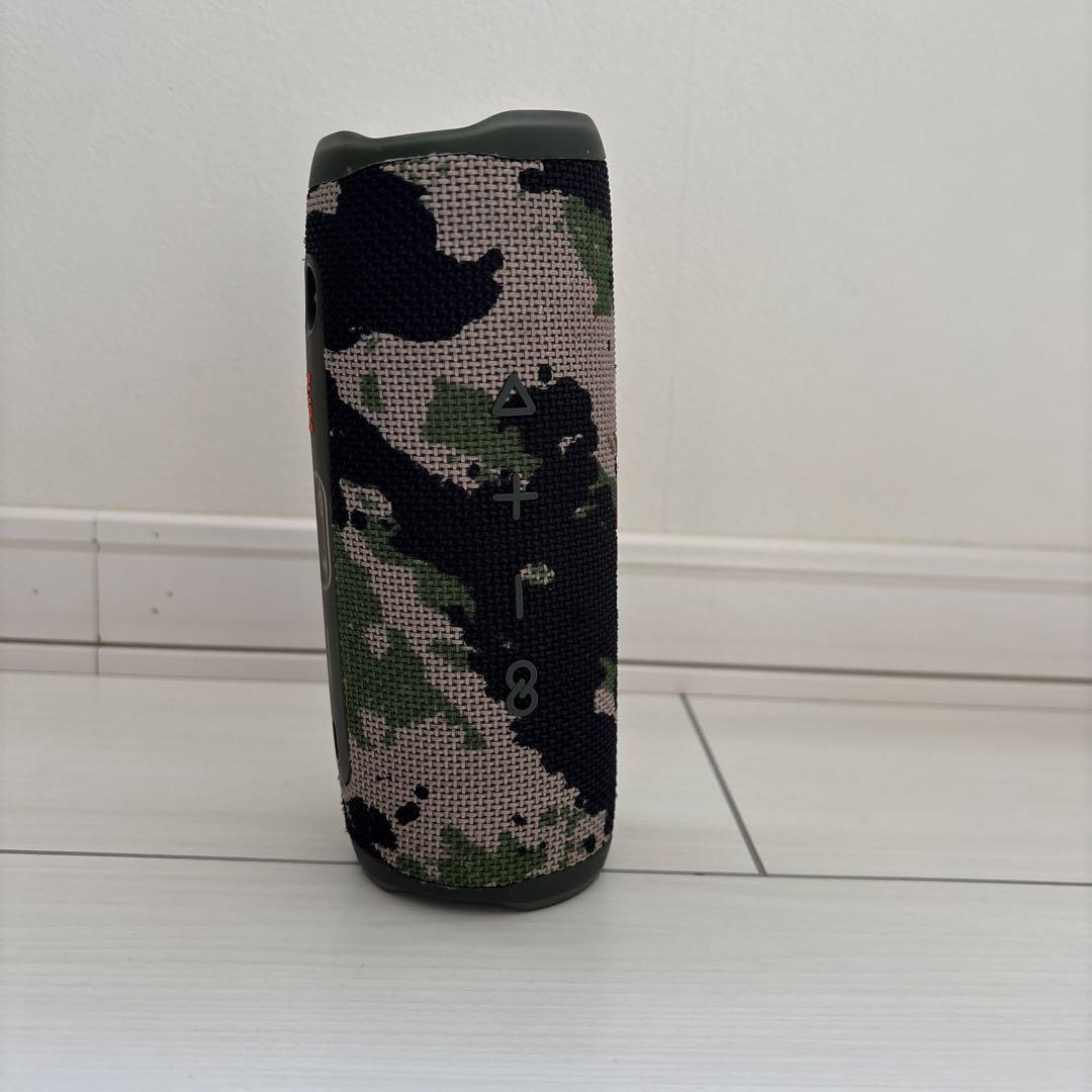 JBL Flip 6 迷彩柄 ワイヤレススピーカー