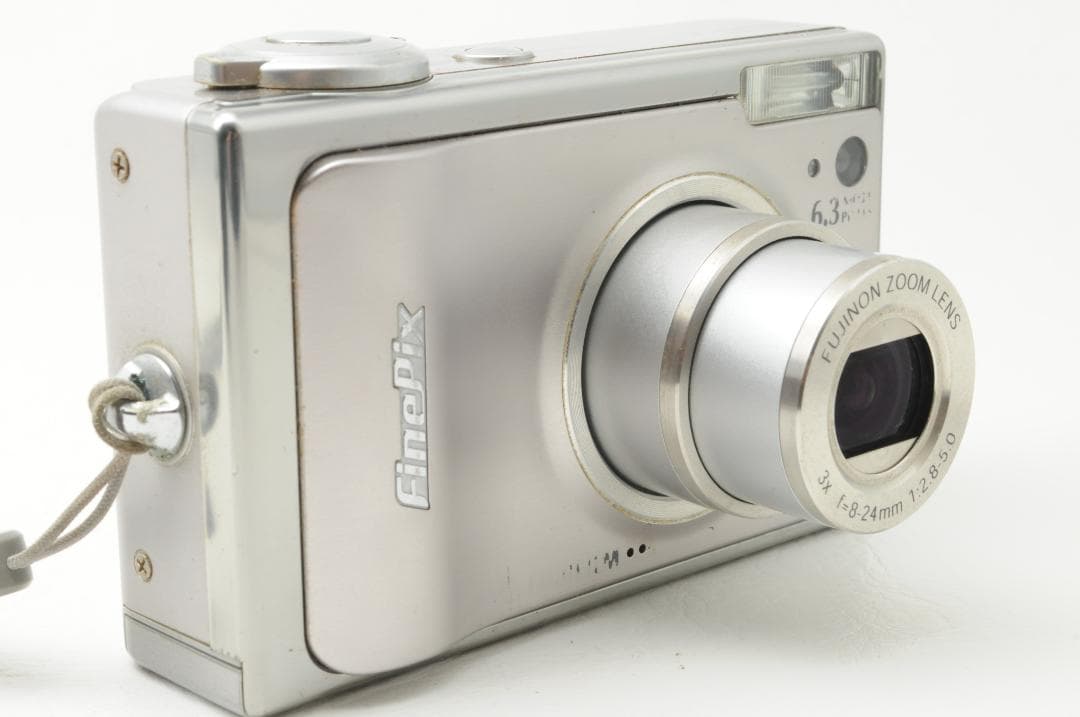 FUJIFILM 富士フイルム FinePix F11 コンパクトデジタルカメラ