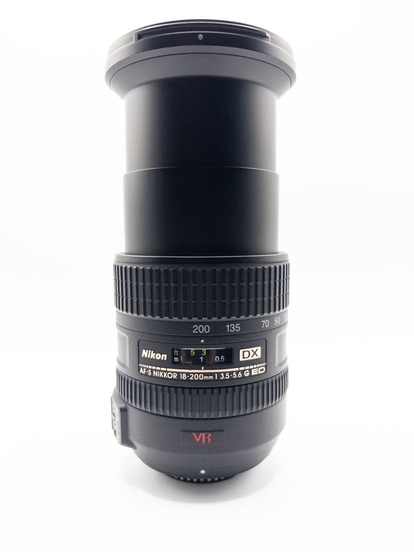 ニコン AF-S DX 18-200m F3.5-5.6G ED VR