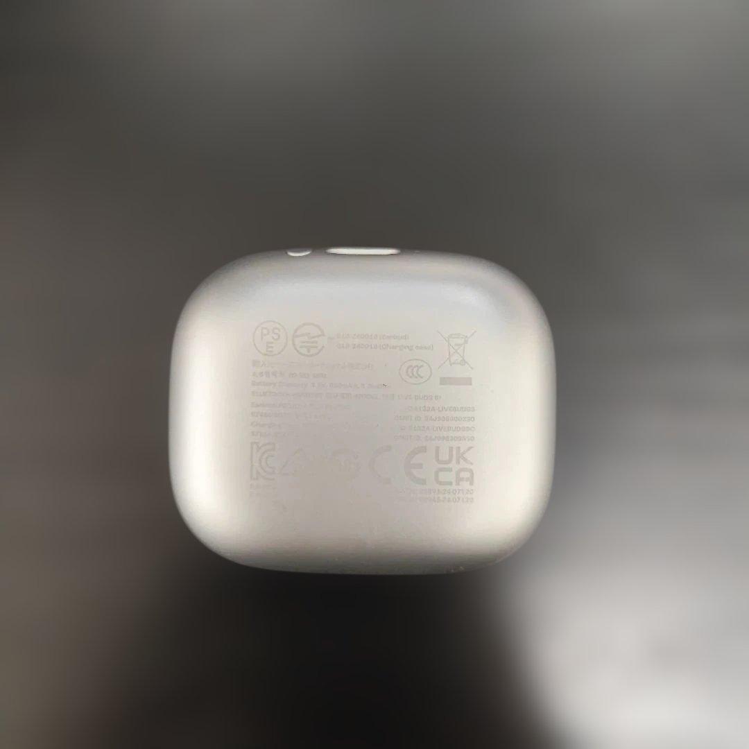 JBL ワイヤレスイヤホン LIVE BUDS3 (シルバー)