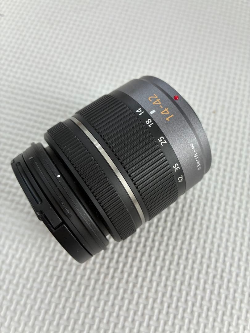 デジタルカメラ Panasonic LUMIX G DMC-GF7W
