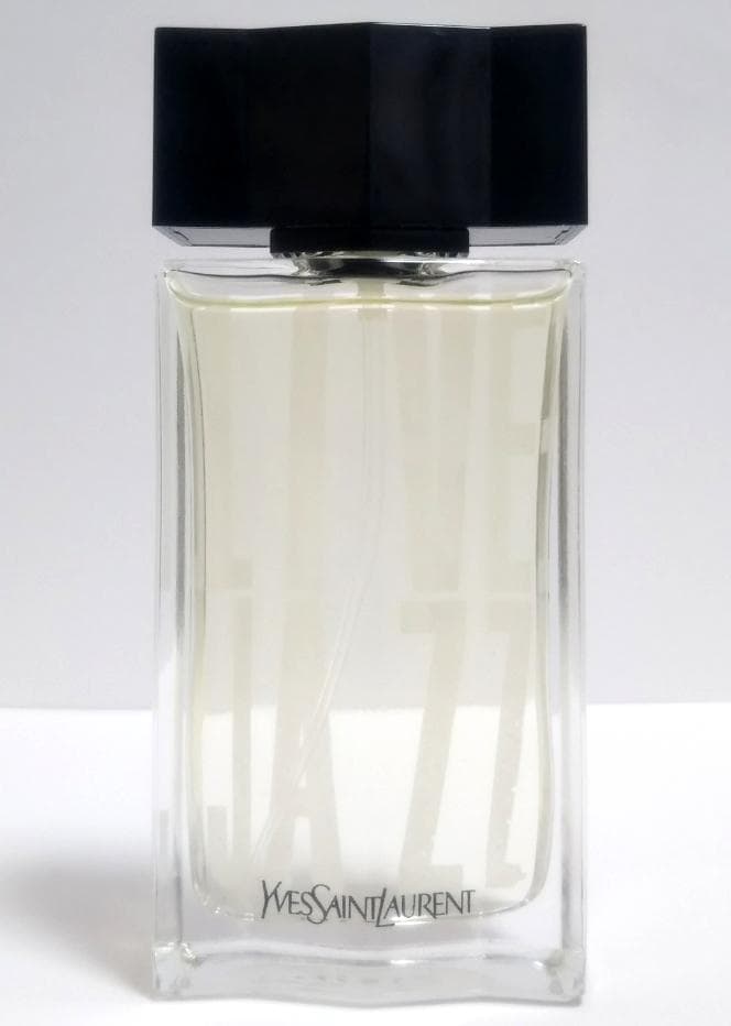 ほぼ満量 イヴサンローラン　ライブ ジャズ 50ml オーデトワレ