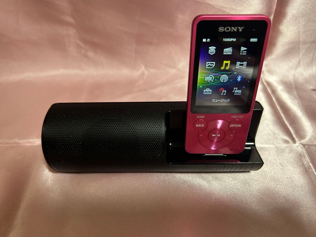 SONY ウォークマン ピンク スピーカー付き　NW-S13