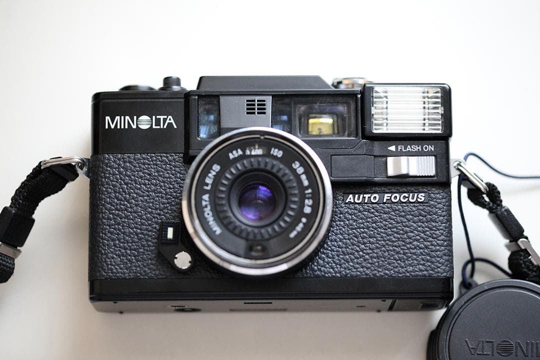 Minolta　HI MATIC 　　Q738