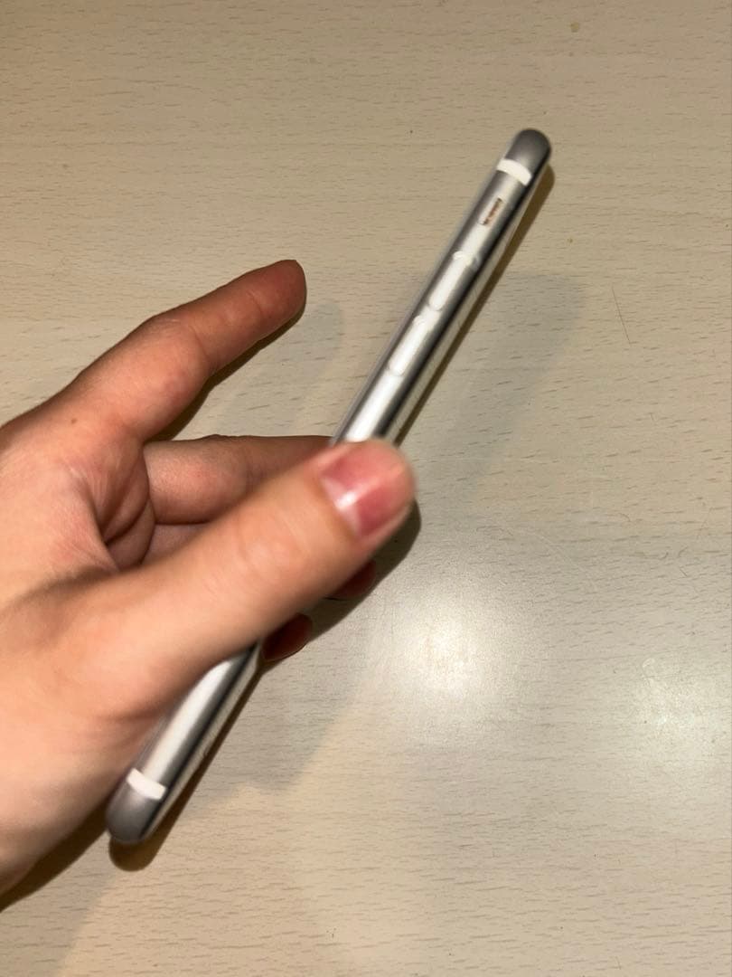 ジャンク品　iPhone8 256GB &iPhoneSE 64GB セット売り