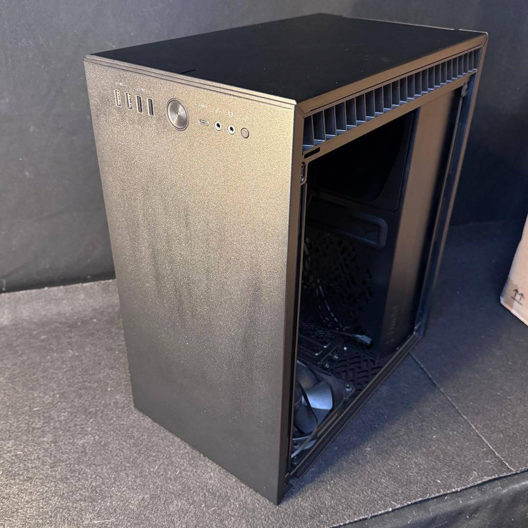 PCケース(自作PC用) Define 7 Nano Black Solid FD-C-DEF7N-01
