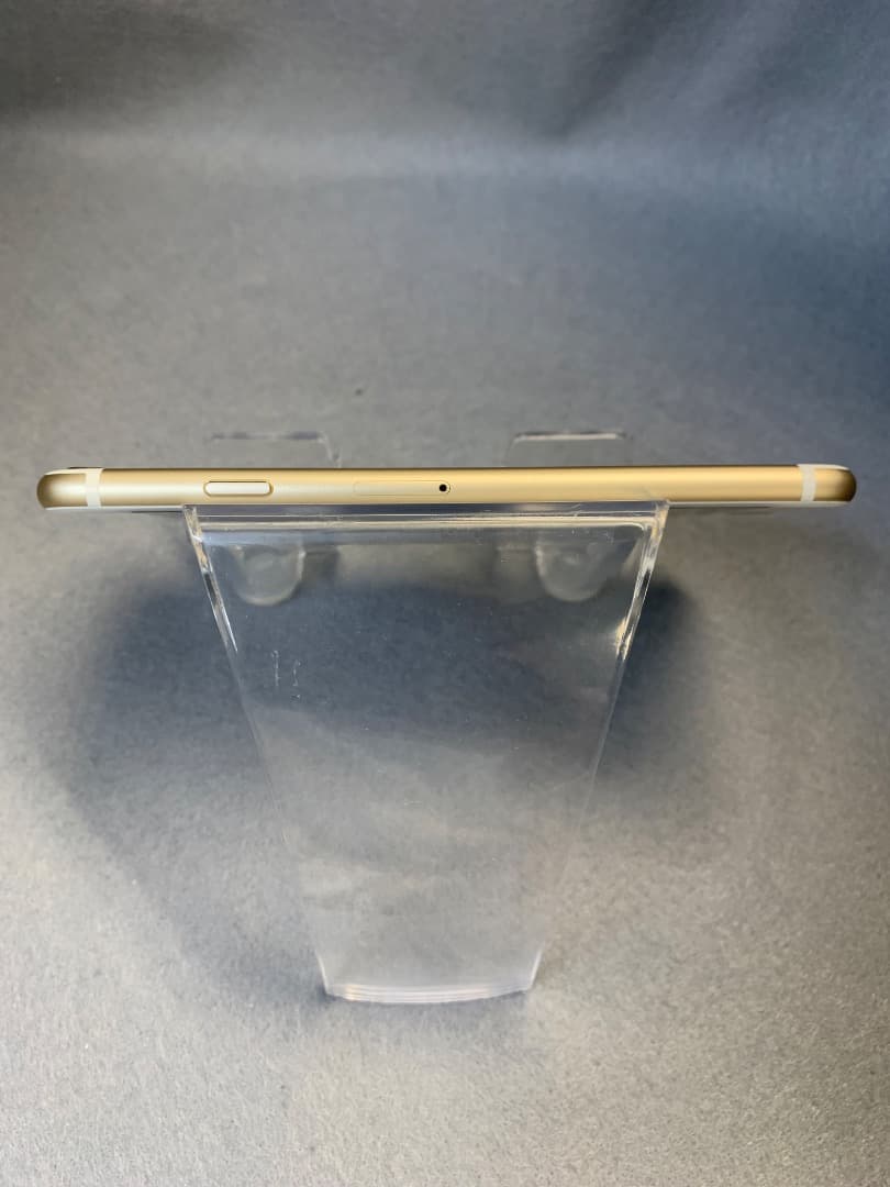 超美品　国内版　SIMフリー　iPhone6S 64GB ゴールド色