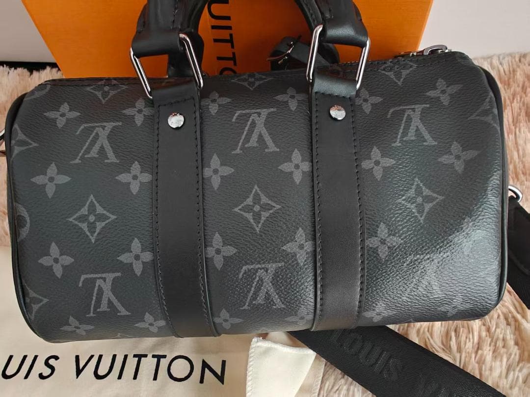 極美品 キーポル25 メンズショルダー M46271