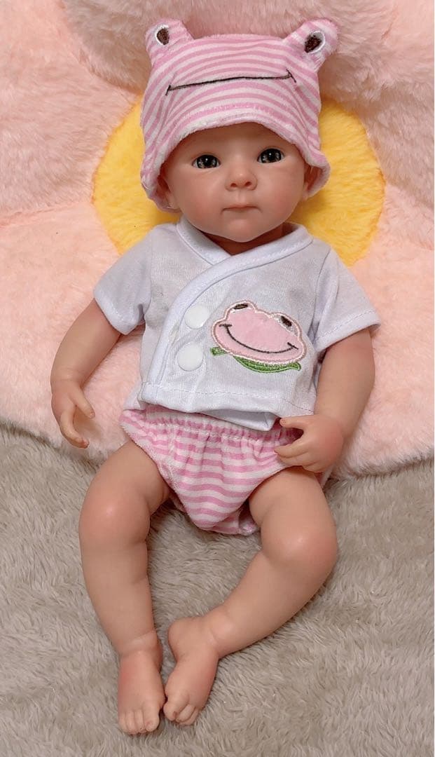 ★新品★リボーンドールフルシリコン 33cm 女の子
