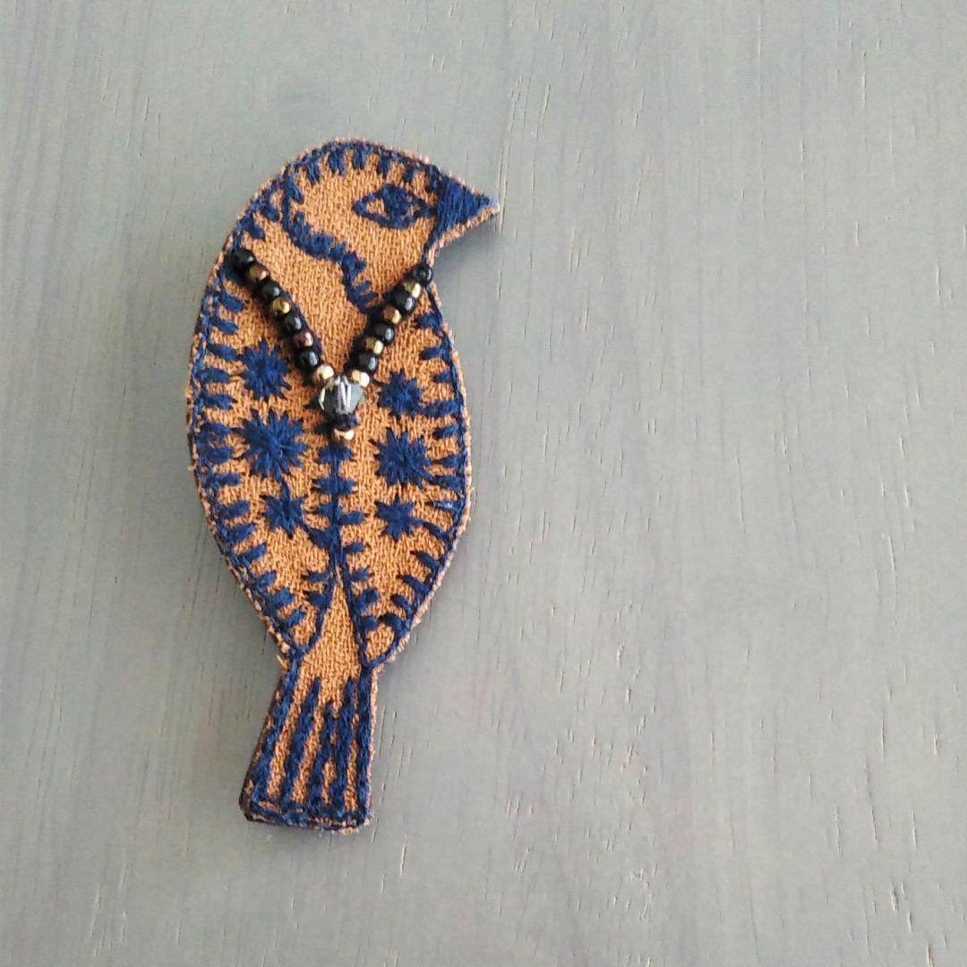 専用  ⑩111ミナペルホネン ハンドメイド ブローチアクセサリー