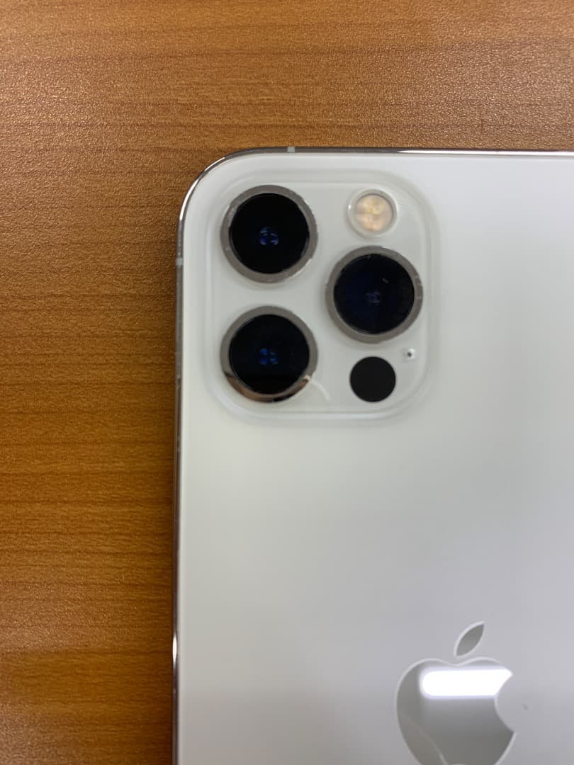 人*間様 動作確認済 iPhone 12 Pro 128GB ID P9239