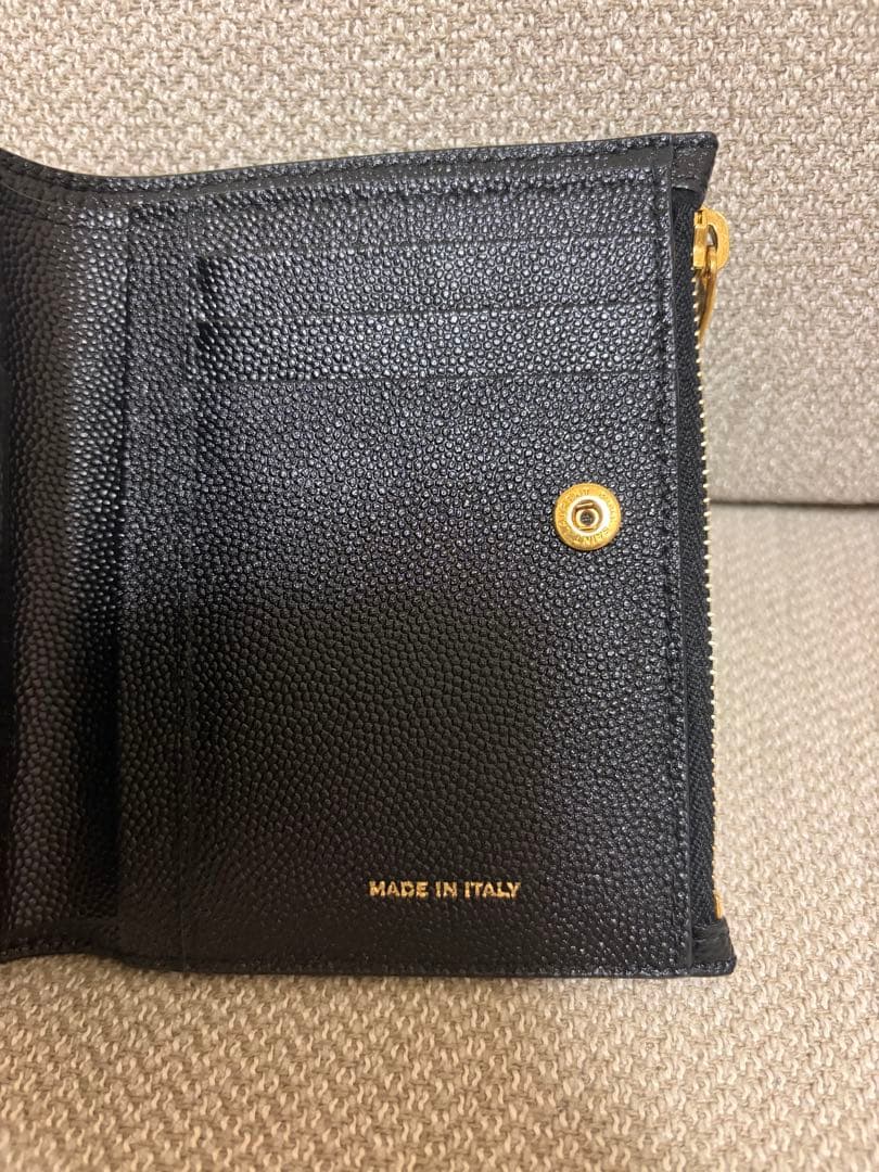 イブサンローラン YVES SAINT LAURENT 財布