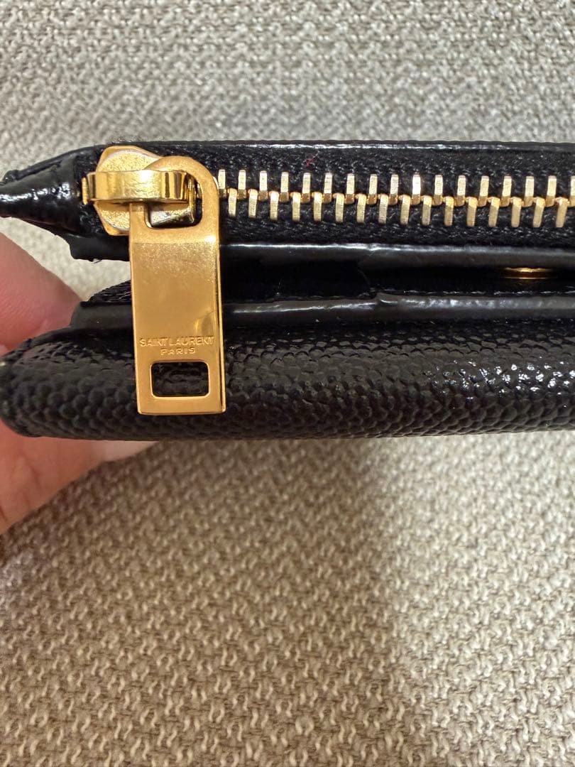 イブサンローラン YVES SAINT LAURENT 財布