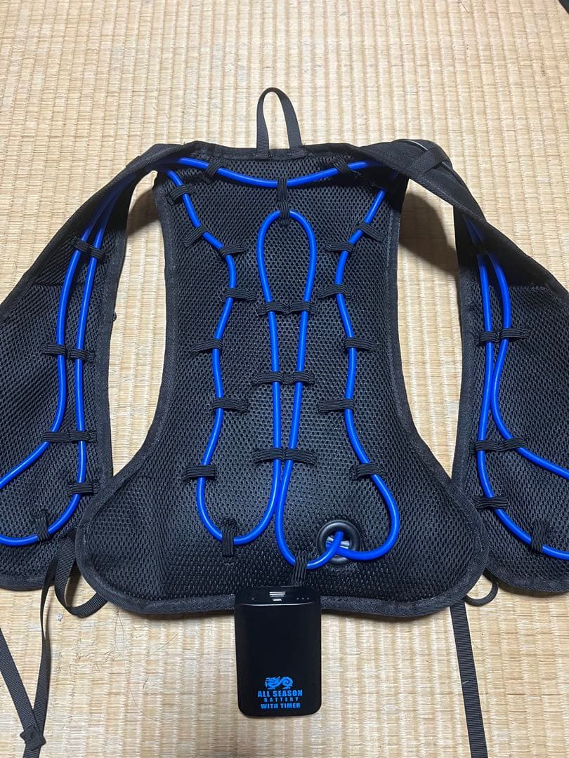 なーひー アイスマンベスト PRO 美品 水冷服