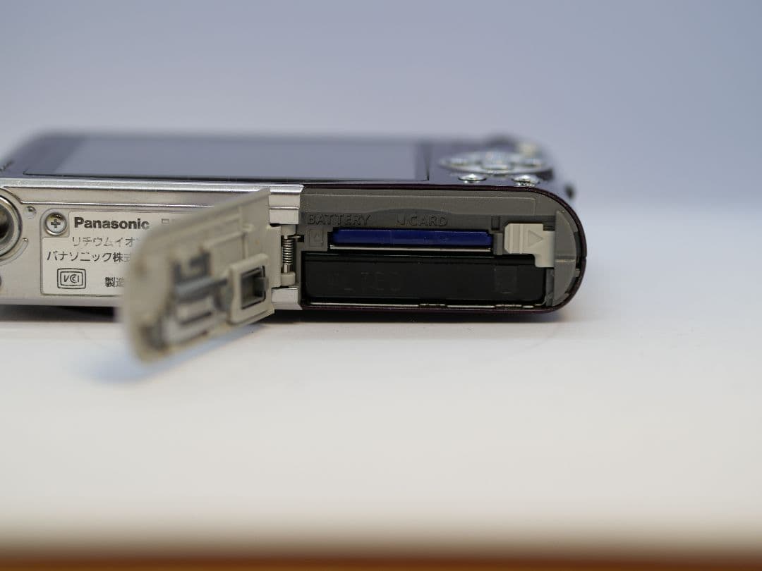 【完動品】LUMIX DMC-FX66