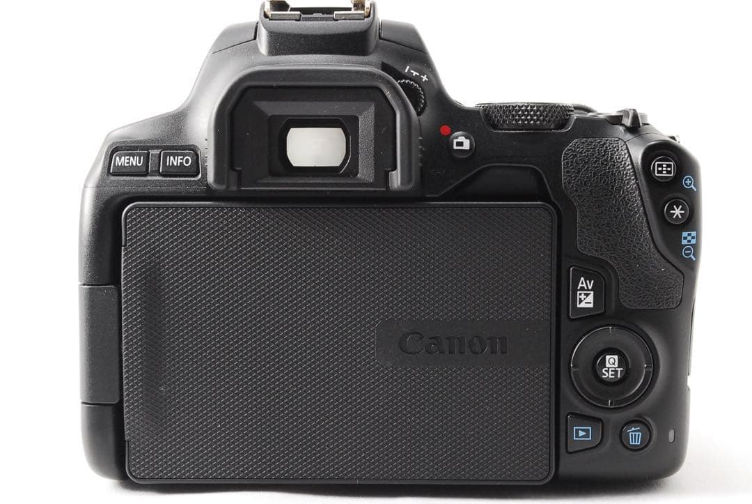 Canon EOS Kiss X10 ダブルズーム　4K動画　使用感少なめ✨美品