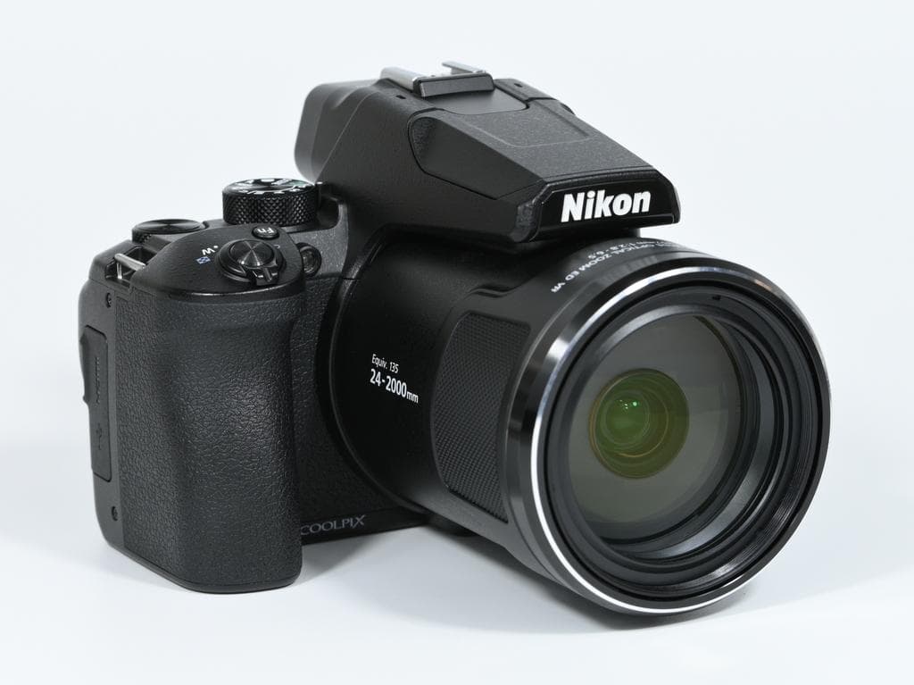 【ほぼ新品】 ニコン　Nikon COOLPIX P950