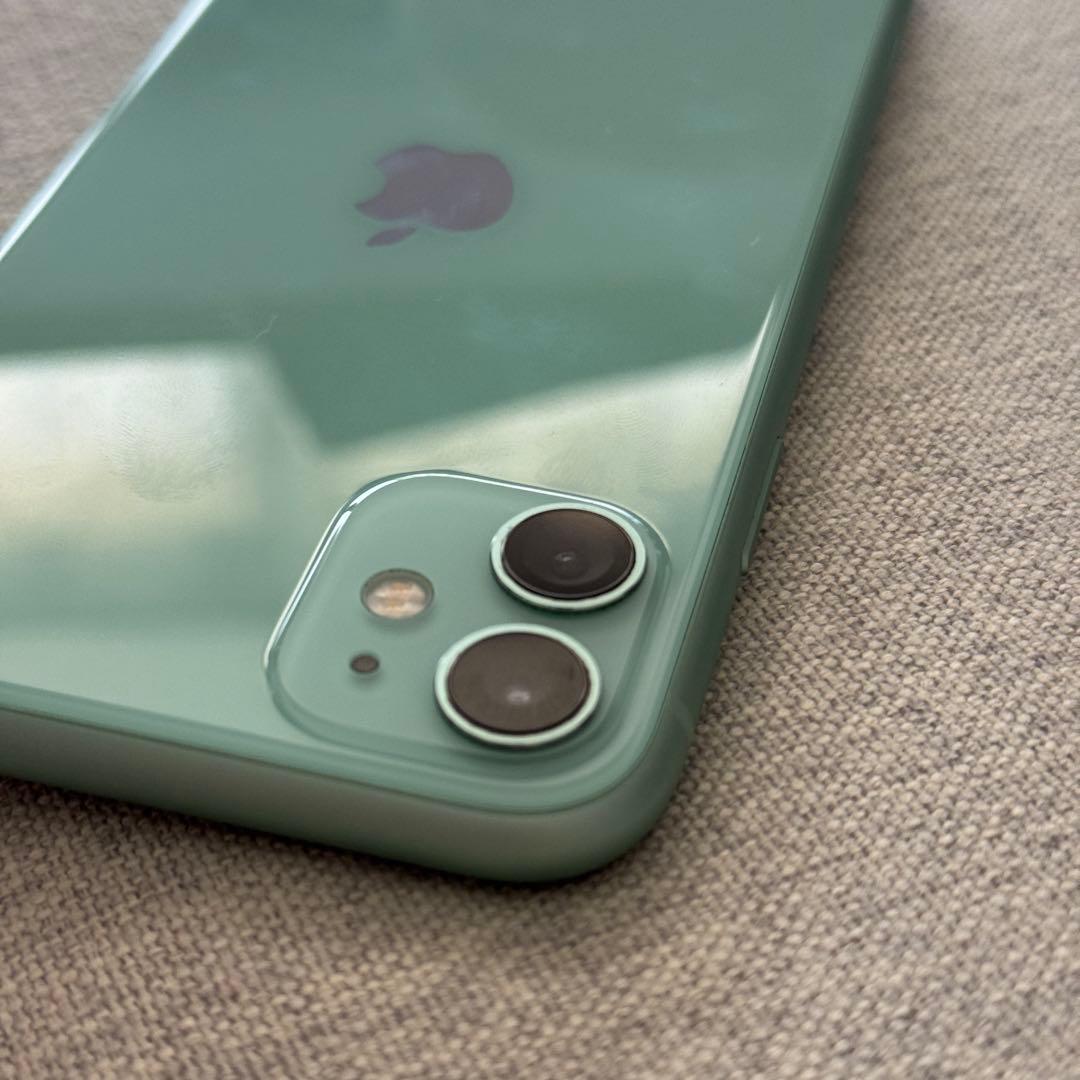 iPhone11 128GB 本体＋箱＋説明書＋ステッカーミントグリーン